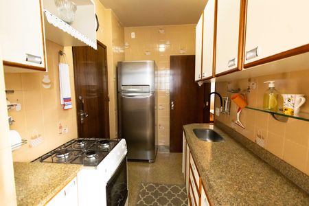 Apartamento à venda com 88m², 3 quartos e 2 vagasCozinha