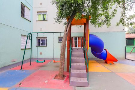 Apartamento à venda com 49m², 2 quartos e sem vagaÁrea comum - Playground