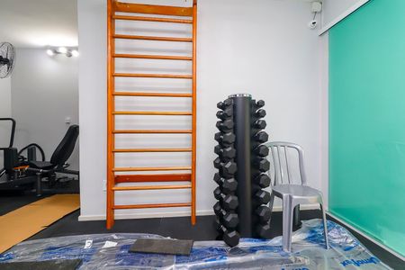 Apartamento à venda com 49m², 2 quartos e sem vagaÁrea comum - Academia