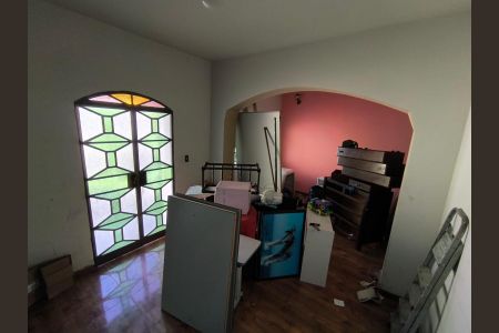 Sala de casa à venda com 2 quartos, 200m² em Alto dos Pinheiros, Belo Horizonte