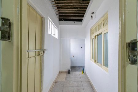 Vista do Quarto 1 de casa para alugar com 2 quartos, 120m² em Irajá, Rio de Janeiro