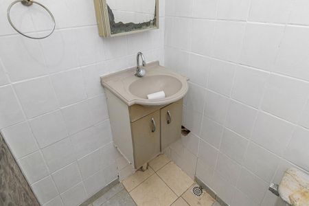 Casa para alugar com 120m², 2 quartos e sem vagaBanheiro