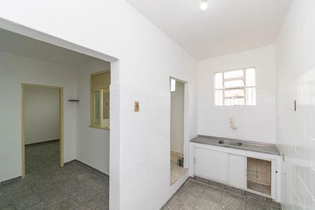 Casa para alugar com 120m², 2 quartos e sem vagaCozinha