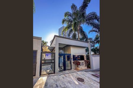Apartamento à venda com 49m², 2 quartos e 1 vagaFachada e portaria