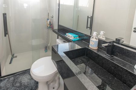 Banheiro da Suíte  de apartamento para alugar com 2 quartos, 58m² em Orestes Ongaro, Sumaré