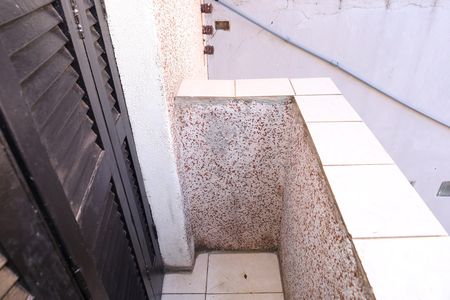 Casa para alugar com 90m², 3 quartos e 2 vagasSacada
