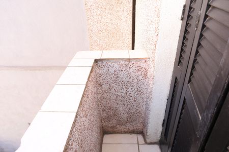 Casa para alugar com 90m², 3 quartos e 2 vagasSacada