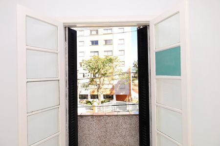 Casa para alugar com 90m², 3 quartos e 2 vagasSacada