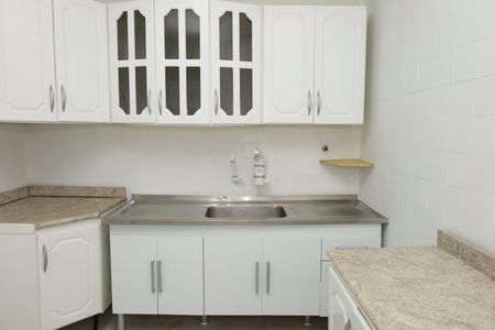 Casa para alugar com 90m², 3 quartos e 2 vagasCozinha