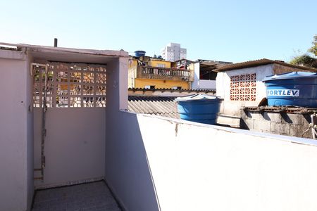 Casa para alugar com 90m², 3 quartos e 2 vagasQuintal
