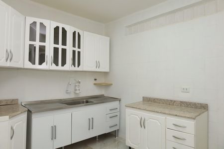 Casa para alugar com 90m², 3 quartos e 2 vagasCozinha