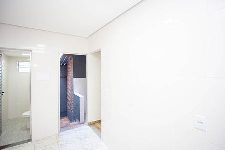 Cozinha de casa para alugar com 1 quarto, 20m² em Canhema, Diadema