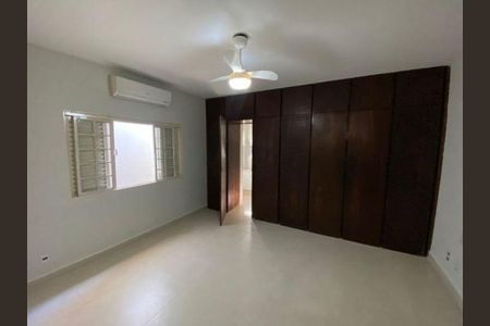 Casa para alugar com 240m², 4 quartos e 4 vagasQuarto 2