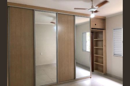 Casa para alugar com 270m², 3 quartos e 6 vagasQuarto