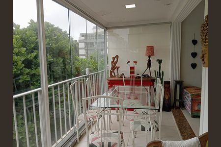 Apartamento para alugar com 92m², 2 quartos e 1 vaga Apartamento para alugar com 92m², 2 quartos e 1 vagaVaranda