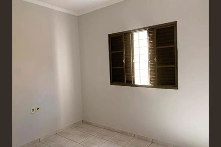 Quarto de casa para alugar com 5 quartos, 220m² em Santa Mônica, Uberlândia
