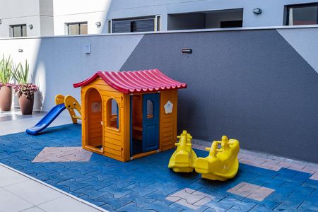 Apartamento à venda com 36m², 2 quartos e sem vagaÁrea comum - Playground