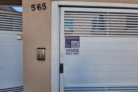 Apartamento à venda com 48m², 2 quartos e 1 vaga Apartamento à venda com 48m², 2 quartos e 1 vagaFachada