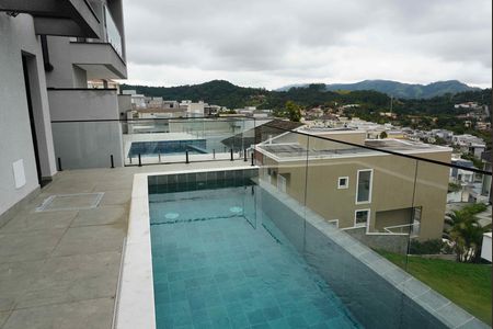 Casa de condomínio para alugar com 200m², 3 quartos e 4 vagas Casa de condomínio para alugar com 200m², 3 quartos e 4 vagasPiscina