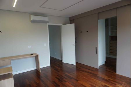 Casa de condomínio para alugar com 200m², 3 quartos e 4 vagas Casa de condomínio para alugar com 200m², 3 quartos e 4 vagasSuite3 - Principal