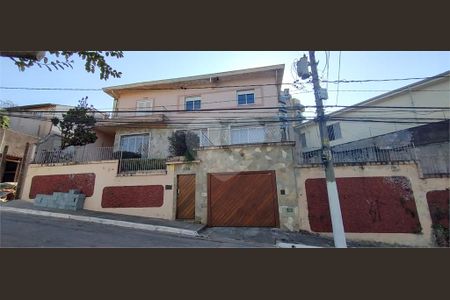 Casa à venda com 4 quartos, 241m² em Vila Pauliceia, São Paulo