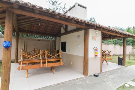 Apartamento para alugar com 48m², 2 quartos e 1 vaga Apartamento para alugar com 48m², 2 quartos e 1 vagaÁrea comum - Churrasqueira