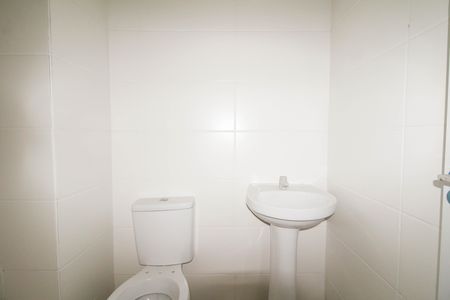 Apartamento para alugar com 48m², 2 quartos e 1 vaga Apartamento para alugar com 48m², 2 quartos e 1 vagaBanheiro