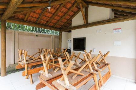 Apartamento para alugar com 48m², 2 quartos e 1 vaga Apartamento para alugar com 48m², 2 quartos e 1 vagaÁrea comum - Churrasqueira