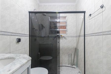 Banheiro social de casa para alugar com 2 quartos, 90m² em Jardim Sapopemba, São Paulo