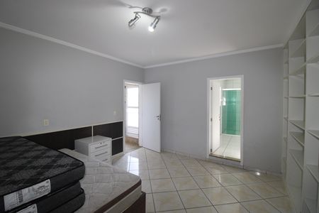 Casa à venda com 160m², 3 quartos e 4 vagasQuarto 2