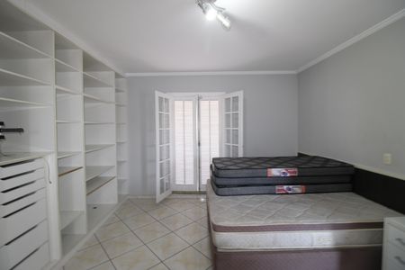 Casa à venda com 160m², 3 quartos e 4 vagasQuarto 2