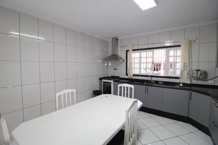 Casa à venda com 160m², 3 quartos e 4 vagasCozinha