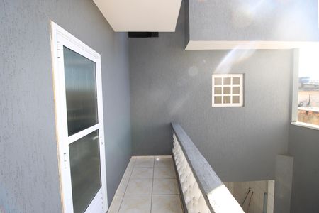 Casa à venda com 160m², 3 quartos e 4 vagasQuarto 2 - Varanda