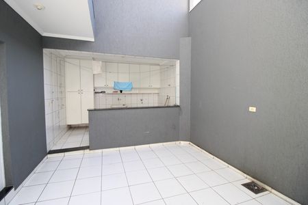 Casa à venda com 160m², 3 quartos e 4 vagasÁrea de Serviço