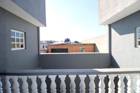 Casa à venda com 160m², 3 quartos e 4 vagasQuarto 2 - Varanda