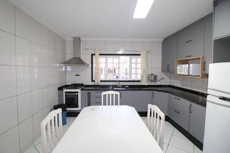 Casa à venda com 160m², 3 quartos e 4 vagasCozinha