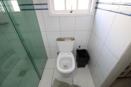 Casa à venda com 160m², 3 quartos e 4 vagasQuarto 1 - Banheiro