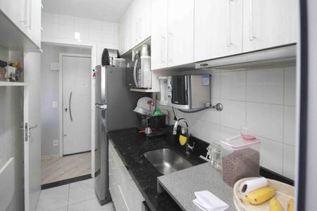 Apartamento à venda com 62m², 2 quartos e 2 vagas Apartamento à venda com 62m², 2 quartos e 2 vagasCozinha