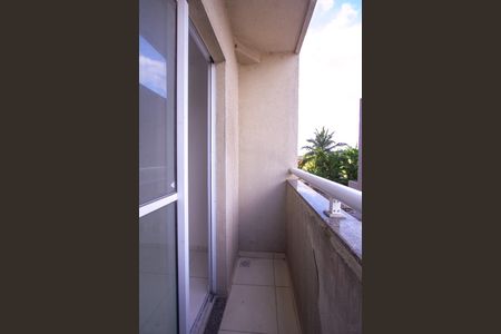 Varanda da Sala de apartamento para alugar com 2 quartos, 44m² em Vista Alegre, São Gonçalo