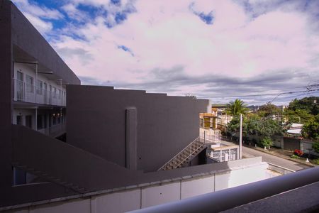 Vista da Varanda da Sala de apartamento para alugar com 2 quartos, 44m² em Vista Alegre, São Gonçalo