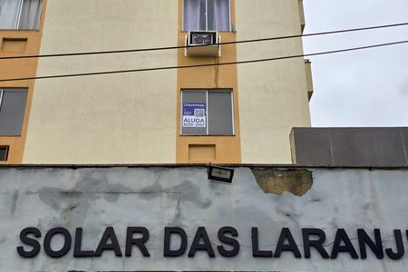 Apartamento para alugar com 44m², 2 quartos e 1 vagaFachada do Prédio + placa
