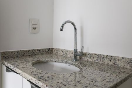Apartamento para alugar com 37m², 2 quartos e 1 vaga Apartamento para alugar com 37m², 2 quartos e 1 vagaBanheiro