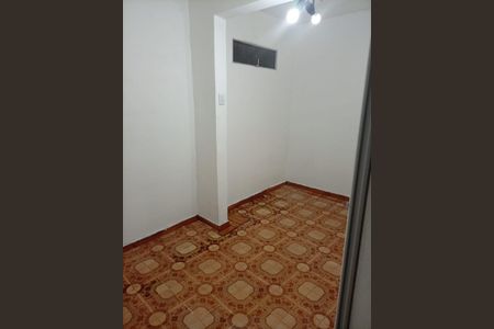 Casa para alugar com 55m², 2 quartos e sem vaga Casa para alugar com 55m², 2 quartos e sem vagaQuarto
