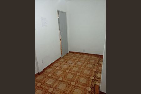 Casa para alugar com 55m², 2 quartos e sem vaga Casa para alugar com 55m², 2 quartos e sem vagaQuarto