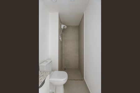 Apartamento para alugar com 37m², 2 quartos e 1 vaga Apartamento para alugar com 37m², 2 quartos e 1 vagaBanheiro