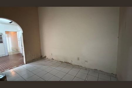 Casa à venda com 3 quartos, 100m² em Vila Claudia, São Paulo