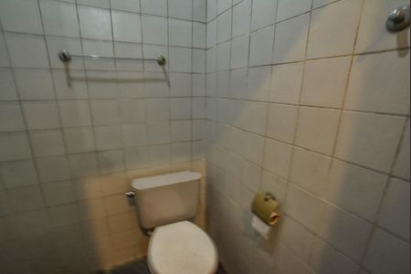 Casa para alugar com 120m², 3 quartos e 2 vagas Casa para alugar com 120m², 3 quartos e 2 vagasBanheiro de serviço