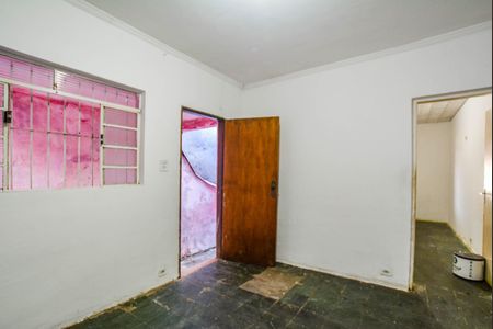 Casa para alugar com 120m², 3 quartos e 2 vagas Casa para alugar com 120m², 3 quartos e 2 vagasSala