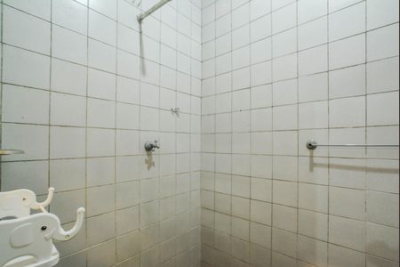 Casa para alugar com 120m², 3 quartos e 2 vagas Casa para alugar com 120m², 3 quartos e 2 vagasBanheiro de serviço