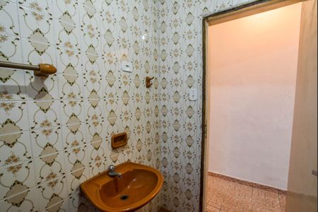 Casa para alugar com 120m², 3 quartos e 2 vagas Casa para alugar com 120m², 3 quartos e 2 vagasBanheiro Social